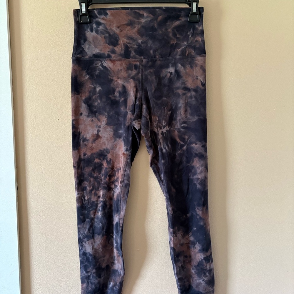 Lulu Diamond Dye Align Leggings